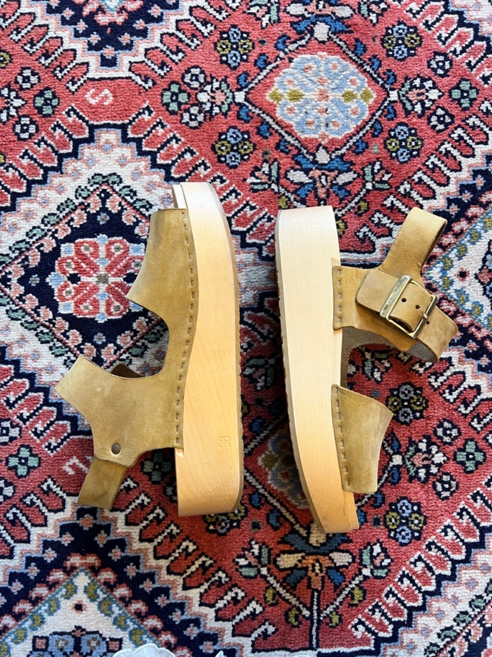 Bryr Ursi Fennel Suede Platform Sandal Clogs - Picture 2 of 7